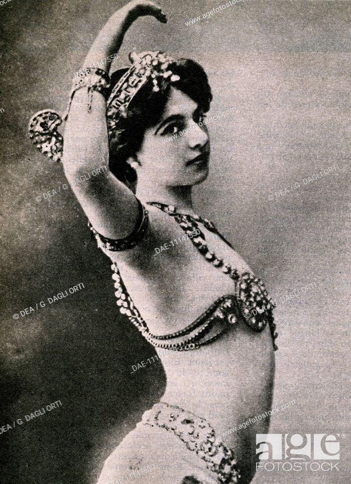 Verzoekschrift Afscheid haai Mata Hari, pseudonym of Margaretha Geertruida Zelle (1876-1917), Dutch  dancer and spy, Stock Photo, Picture And Rights Managed Image. Pic.  DAE-11147550 | agefotostock