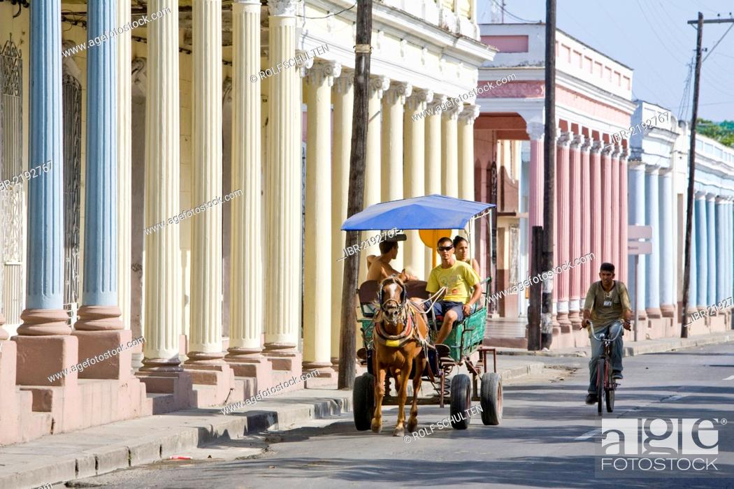 Stock Photo: Horse cart on Paseo del Prado street, Cienfuegos, Cuba, Central America.