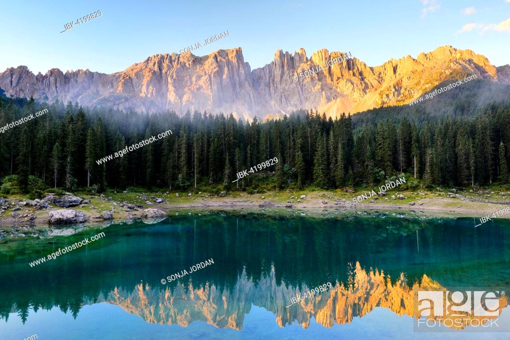 Stock Photo: Karersee lake in front of Latemar, Lago di Carezza, Carezza, Dolomites, Trentino Province, Province of South Tyrol, Italy.