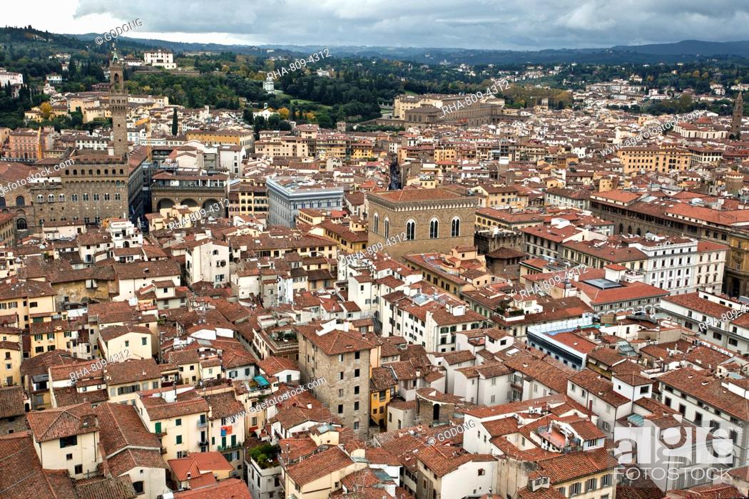 Photo de stock: View of Florence from the Dome of Filippo Brunelleschi, Florence, UNESCO World Heritage Site, Tuscany, Italy, Europe.