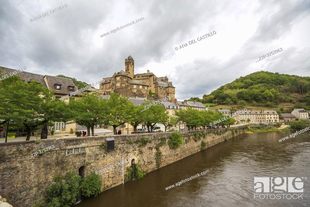 Stock Photo: Estaing Midi Pyrenees Aveyron France on September 26, 2020 the village is one of the prettiest villages in France. The bridge over the Lot River in Estaing has.