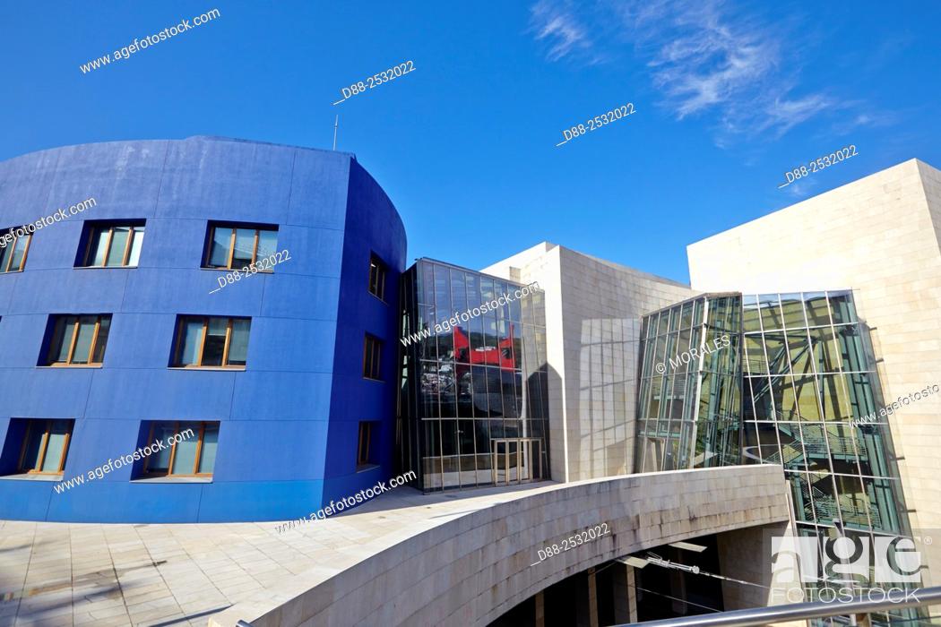 Imagen: Europe, Spain, Basque country, Bilbao, Guggenheim Museum by Frank O. Gehry.