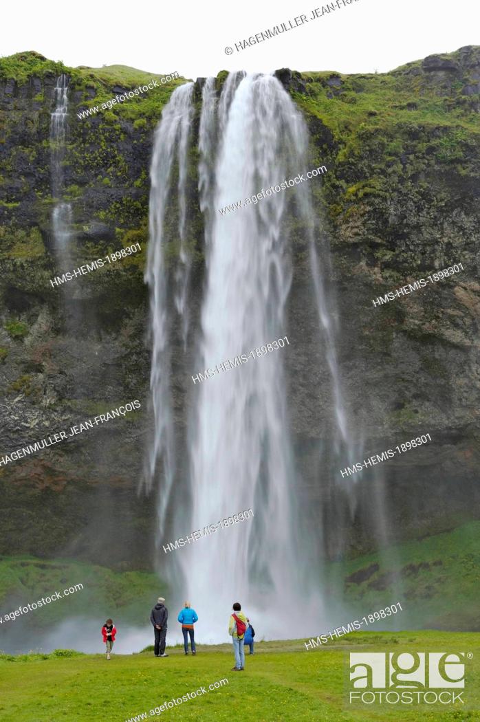 Stock Photo: Iceland, Seljalandsfoss waterfall.