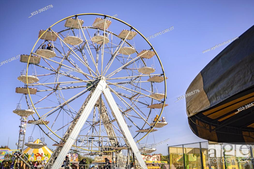 Stock Photo: Ferris wheel detail in Amusement Park.