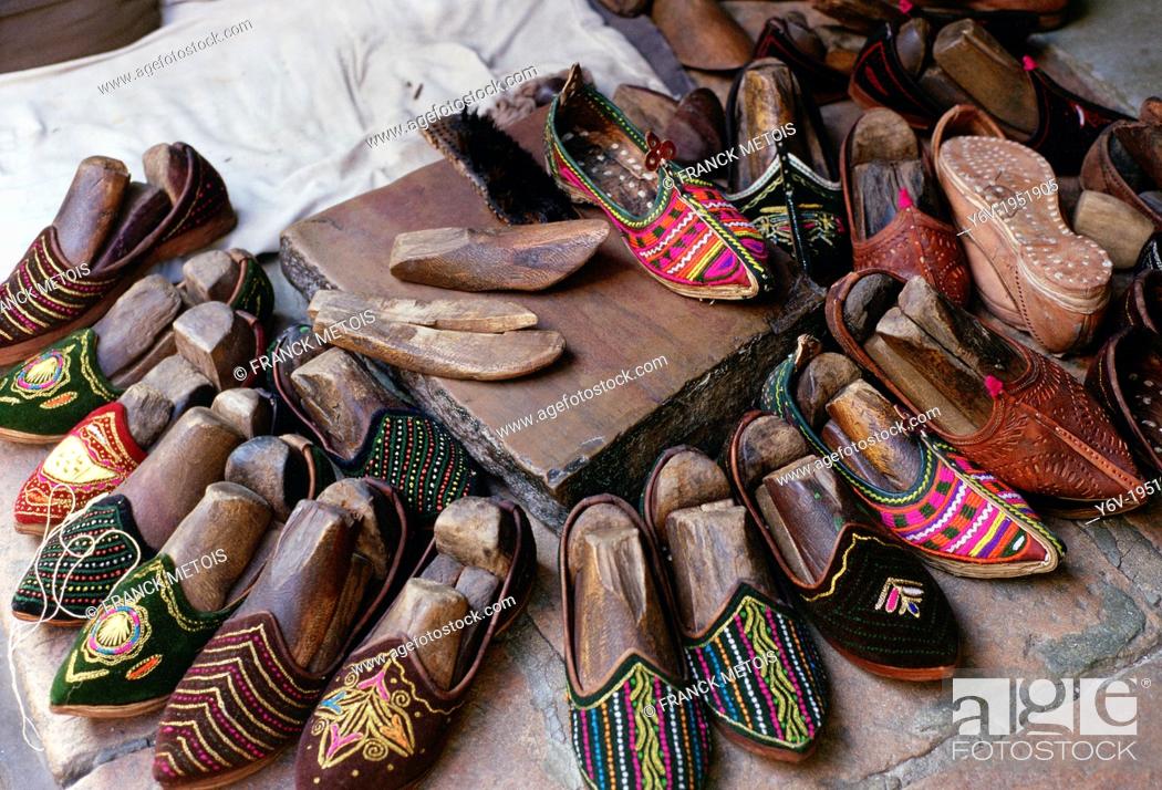 Discover more than 144 shoes rajasthan best