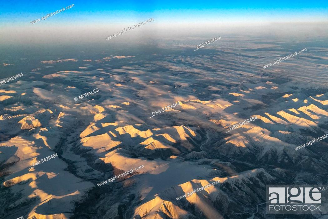 Stock Photo: Russia, West of the Baikal Lake, mountains between Slioudianka and Sorok.