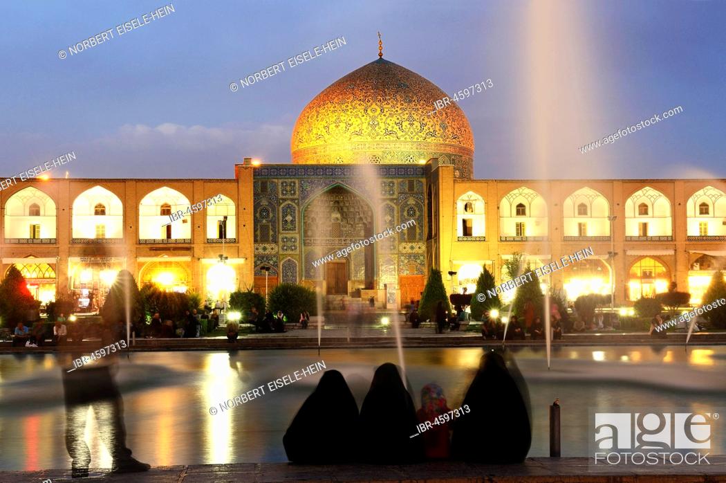 Stock Photo: Sheich Lotfullah Mosque, Masjed-e Lotfullah, Imam Square, Meydan-e Naqsh-e Jahan, Isfahan, Iran.