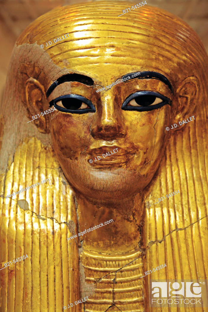 Stock Photo: Egyptian Museum: Death mask from the tomb of Yuya and Thuya. El Cairo, Egypt.