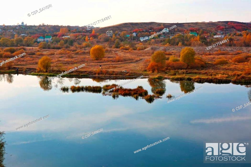 Stock Photo: Autumn landscape.