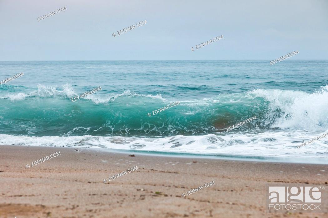 Stock Photo: Waves in a bay, Northern Spain.