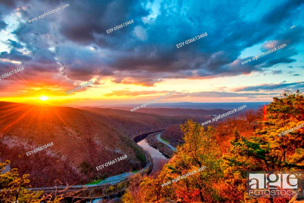 Stock Photo: A View of a Dramatic Sunset From the Peak at Mount Tammany at the Delaware Water Gap.
