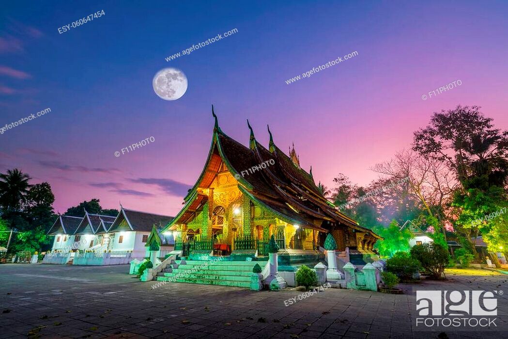 Stock Photo: Wat Xieng Thong, the most popular temple in Luang Pra bang, Laos at sunset.