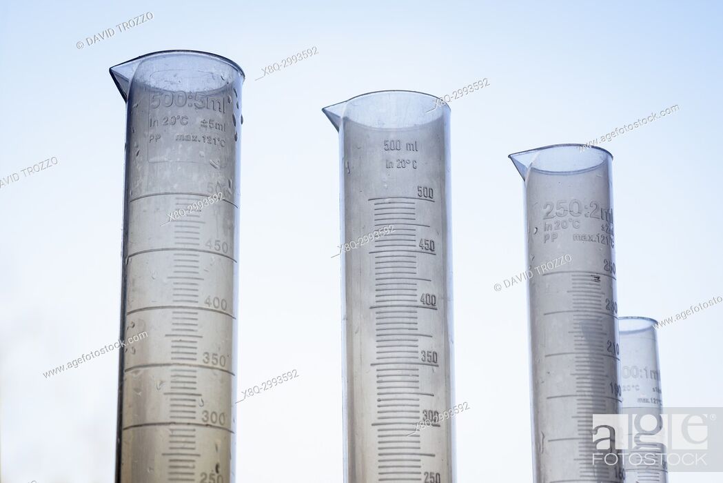 Photo de stock: Graduated cylinders in high school classroom.