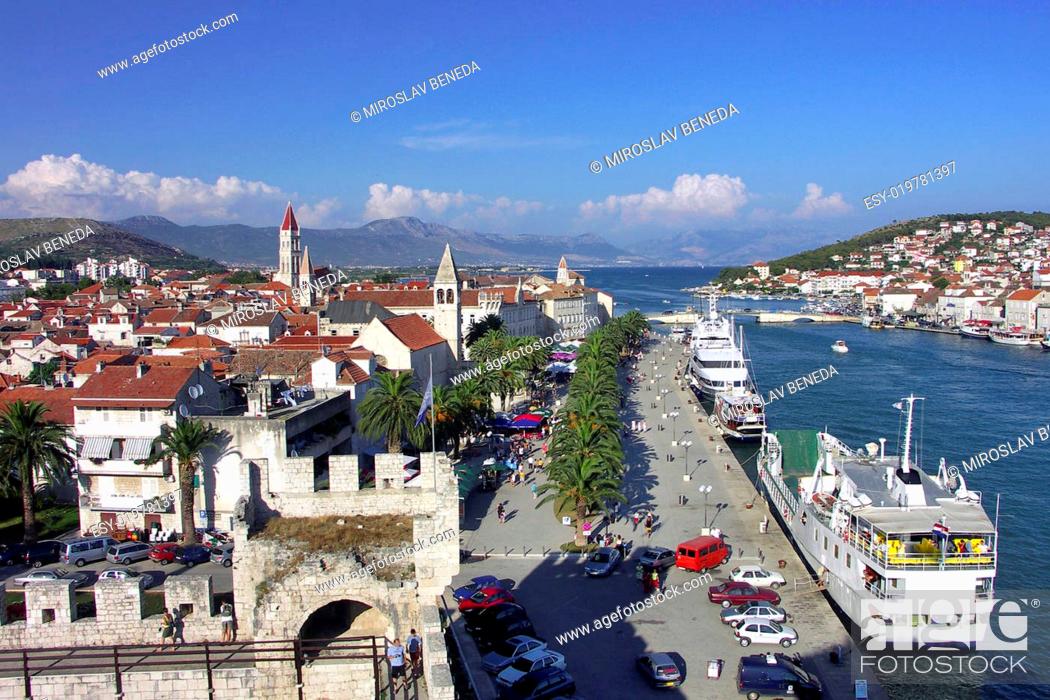 Stock Photo: Croatia - City of Trogir - harbour.
