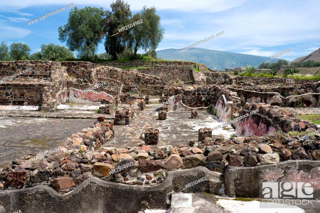 Photo de stock: Ruins of a building, Teotihuacan, Mexico City, Mexico.