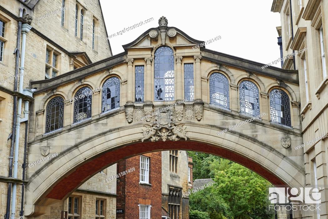 Stock Photo: Hertford Bridge, popularly known as the Bridge of Sighs, is a skyway joining two parts of Hertford College over New College Lane, Oxford, Oxfordshire.