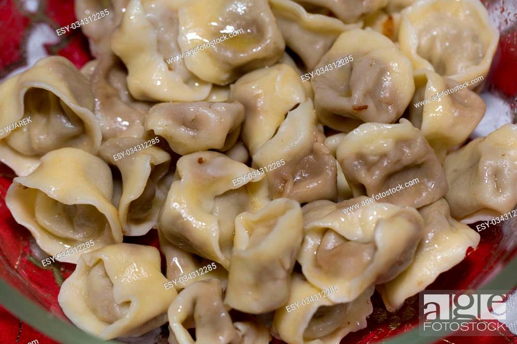 Imagen: ravioli with mushroom and cabbage for christmas.