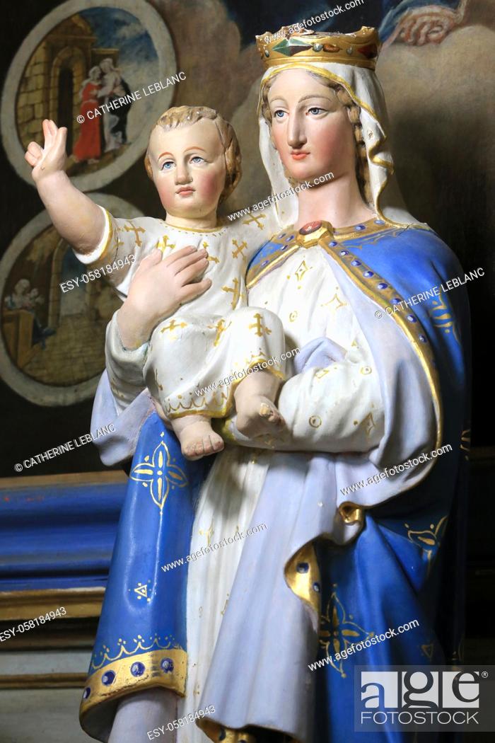Stock Photo: Virgin and Child. Statue. Saint-Nicolas de Veroce church. Haute-Savoie. Auvergne Rhône-Alpes. France. Europe.