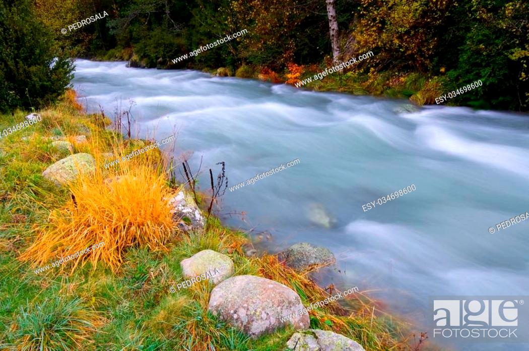 Stock Photo: Aguas Limpias river in Sallent de Gallego, Tena Valley, Pyrenees, Huesca, Aragon, Spain.