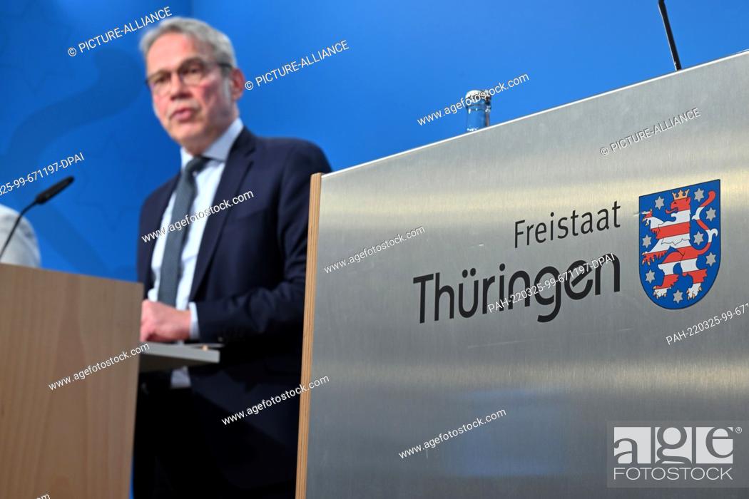 Stock Photo: 25 March 2022, Thuringia, Erfurt: Georg Maier (SPD), Minister of the Interior of Thuringia, presents the police crime statistics of the year 2021 in a press.