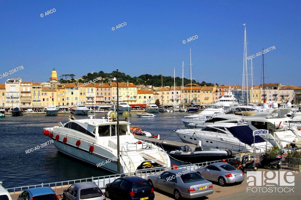 Stock Photo: Quai Jean Jaures, Harbour, Saint Tropez, Cote d'Azur, Provence, Southern France.