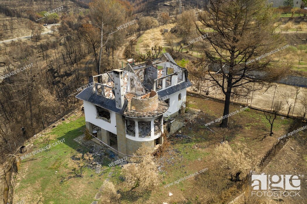 Stock Photo: House burned and calcined by the 2022 Pont de Vilomara wildfire (Bages, Barcelona, Catalonia, Spain) .