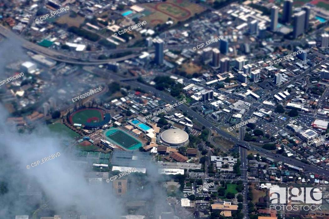 Photo de stock: Aerial view of Landmark University of Hawaii Baseball Les Muraka.