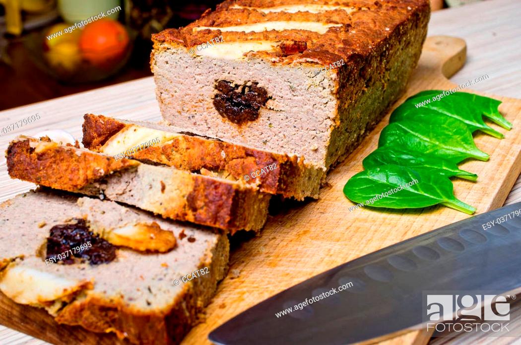 Photo de stock: Traditional delicious pate stuffed with prunes.