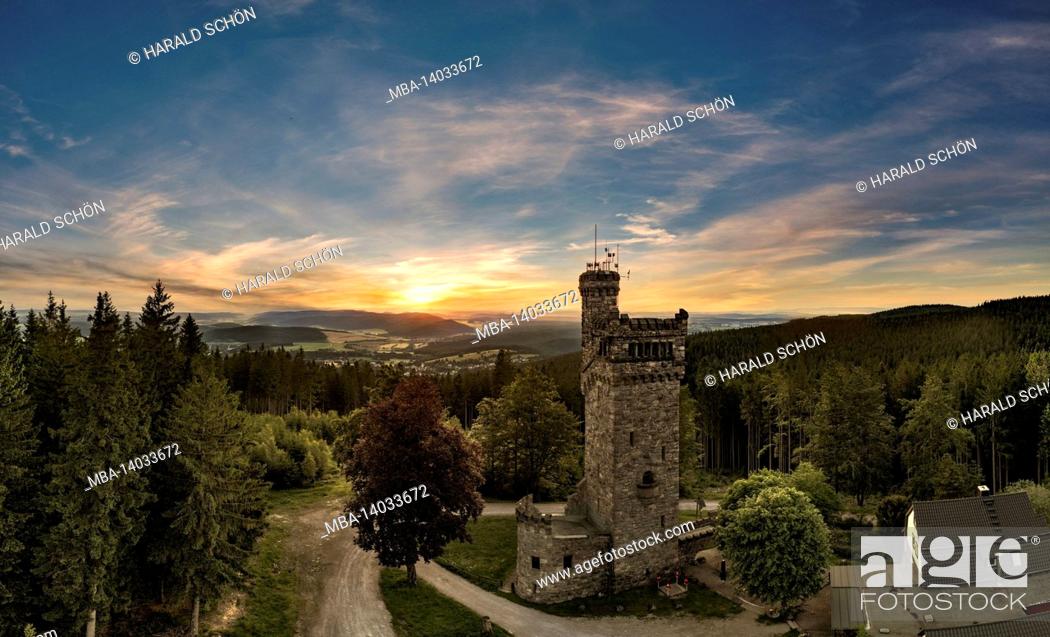 Stock Photo: germany, thuringia, elgersburg, observation tower, forest, dawn, sunrise, back light.