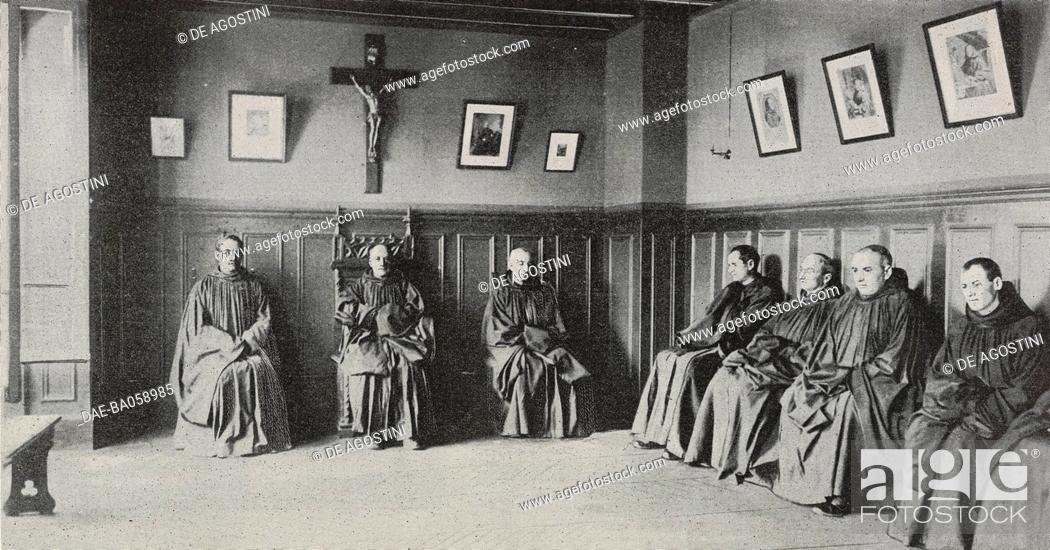 Stock Photo: Benedictine monks in the chapter hall of Auteuil abbey, France, photo from L'Illustration, No 3055, September 14, 1901. DeA / Veneranda Biblioteca Ambrosiana.
