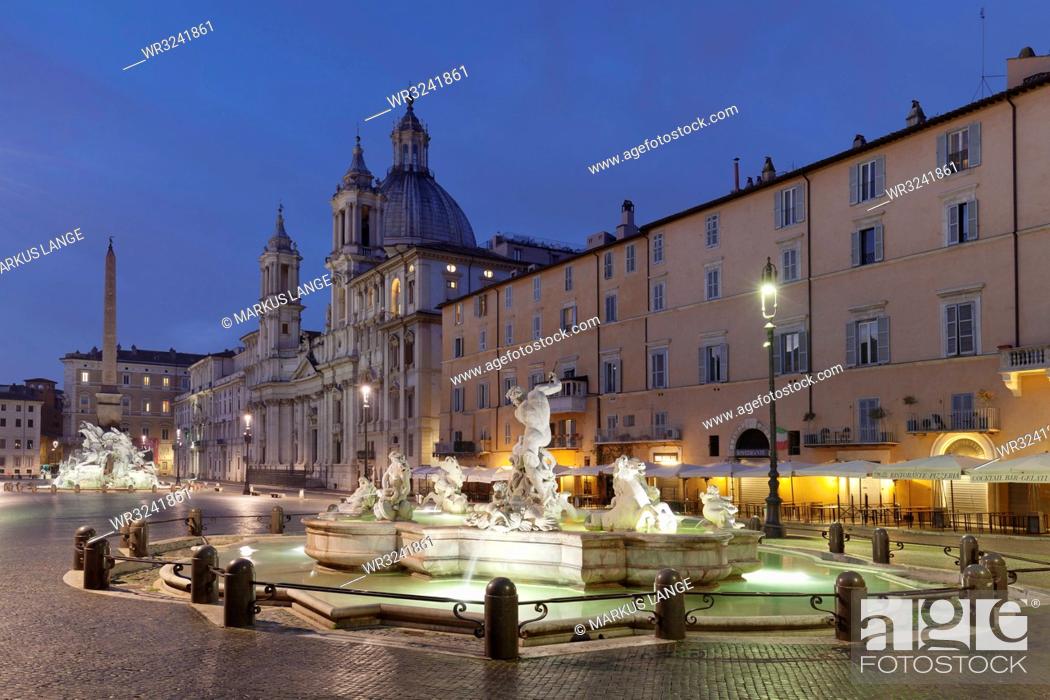 Photo de stock: Fontana dei Quattro Fiumi Fountain, Fontana del Moro Fountain, Sant'Agnese in Agone Church, Piazza Navona, Rome, Lazio, Italy, Europe.