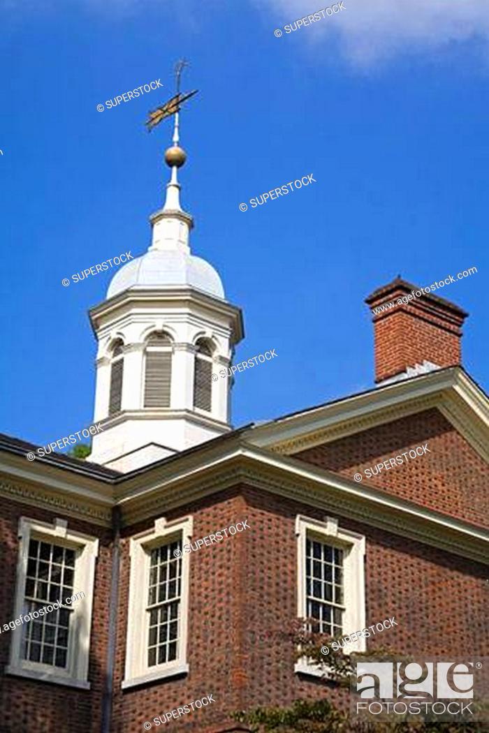 Stock Photo: Low angle view of a building, Carpenters' Hall, Independence National Historical Park, Old City, Philadelphia, Pennsylvania, USA.