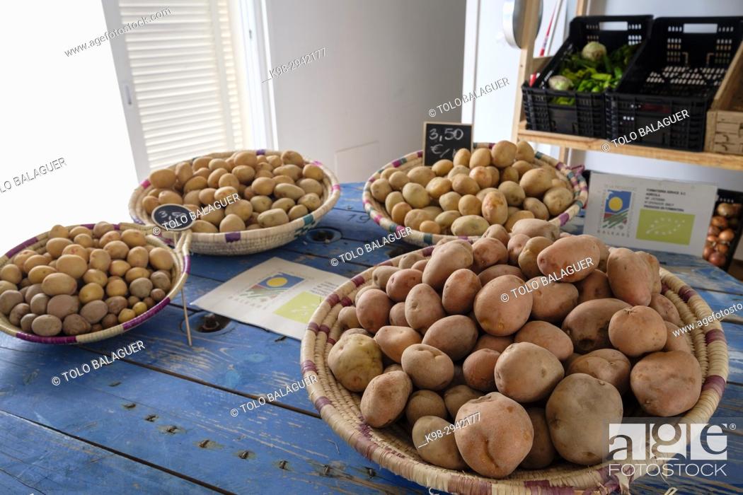 Stock Photo: patatas ibicencas, Mercat Pagès, Centre Artesà Antoni Tur Gabrielet , Sant Francesc Xavier, Formentera, Balearic Islands, Spain.