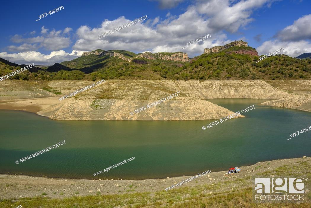 Stock Photo: Siurana reservoir almost dry, at 8%, during the 2022 drought (Priorat, Tarragona, Catalonia, Spain) .
