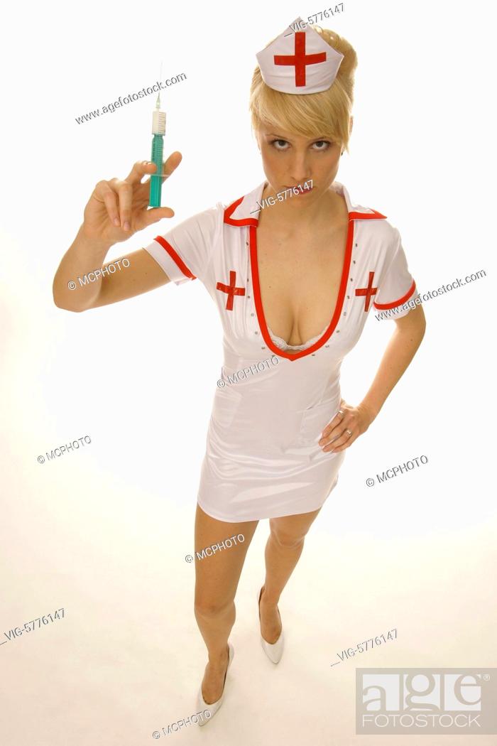 Sexy Krankenschwester Mit Spritze Mr 2007 Sexy Nurse With