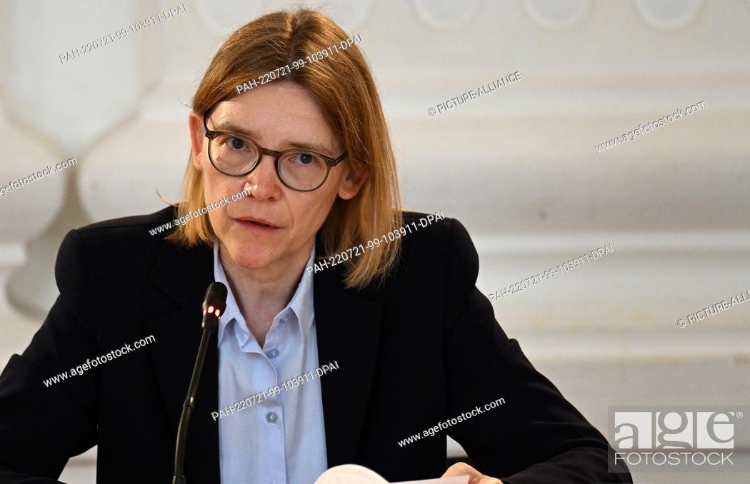 Stock Photo: 21 July 2022, Bavaria, Munich: Stephanie Herrmann, head of office of the Archdiocese of Munich and Freising, speaks at the press conference to present its 2021.