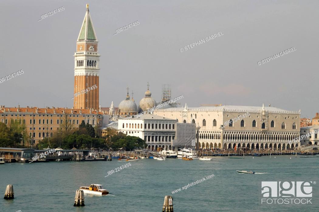 Stock Photo: Campanile, bell tower, Doge's Palace, Palazzo Ducale, Venice, Italy, Europe.