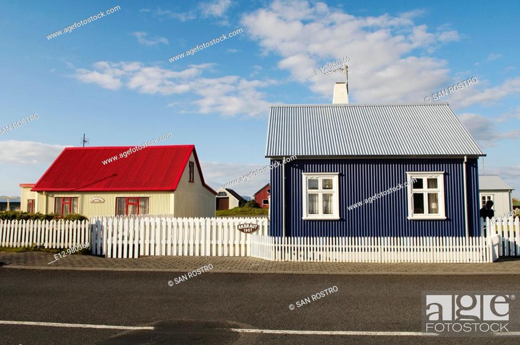 Imagen: Iceland, Eyrarbakki village old houses.