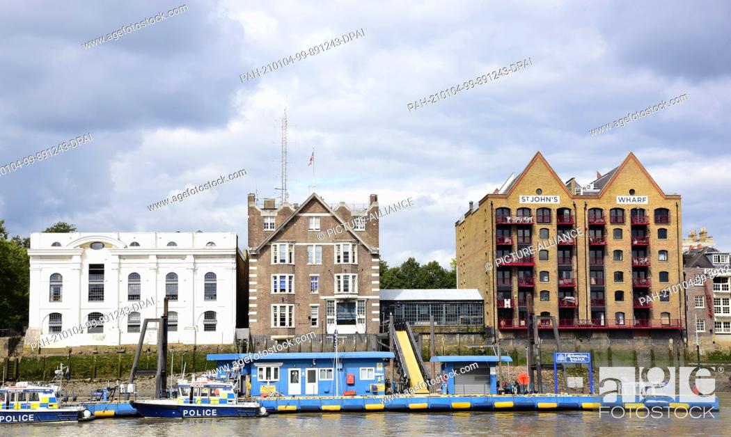 Stock Photo: 07 September 2019, United Kingdom, London: St. Johns Wharf, a former warehouse, became a modern residential building . Photo: Waltraud.