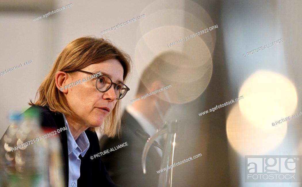 Stock Photo: 21 July 2022, Bavaria, Munich: Stephanie Herrmann, head of office of the Archdiocese of Munich and Freising, speaks at the press conference to present its 2021.