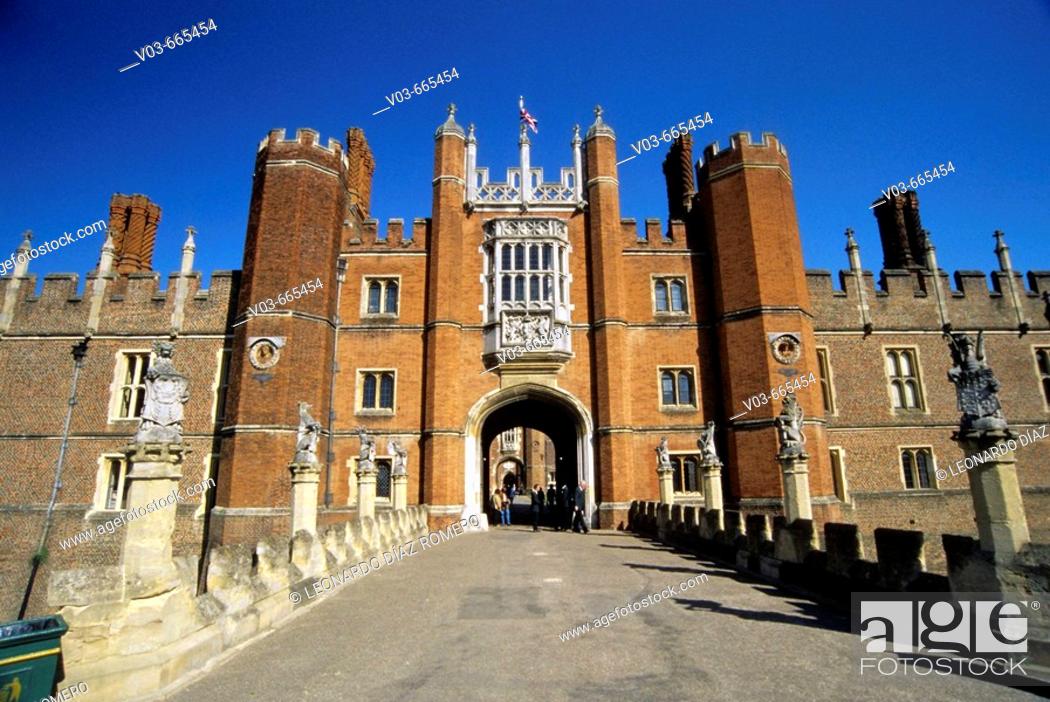 Stock Photo: Hampton Court Palace, Richmond upon Thames, London, England, UK.