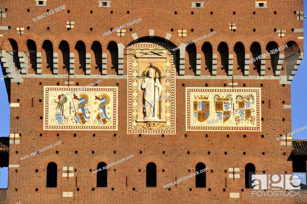 Stock Photo: Italy, Lombardy, Milan, Castello Sforzesco (Sforza Castle), built in the 15th century by Duke of Milan Francesco Sforza, Torre del Filarete.