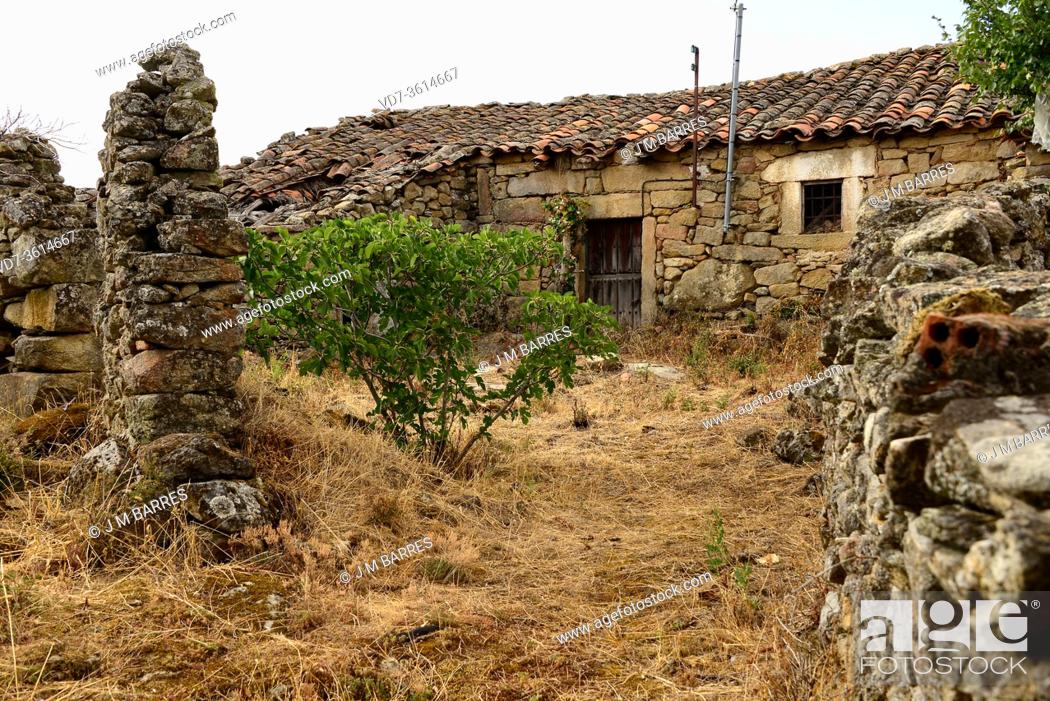 Stock Photo: Mamoles, Fariza municipality. Traditional architecture, house in ruins. Zamora province, Castilla y Leon, Spain.
