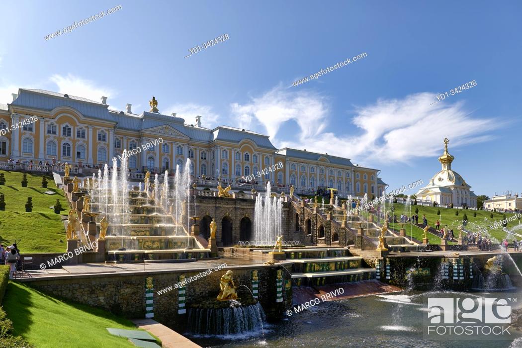 Stock Photo: St. Petersburg Russia. Peterhof Palace.