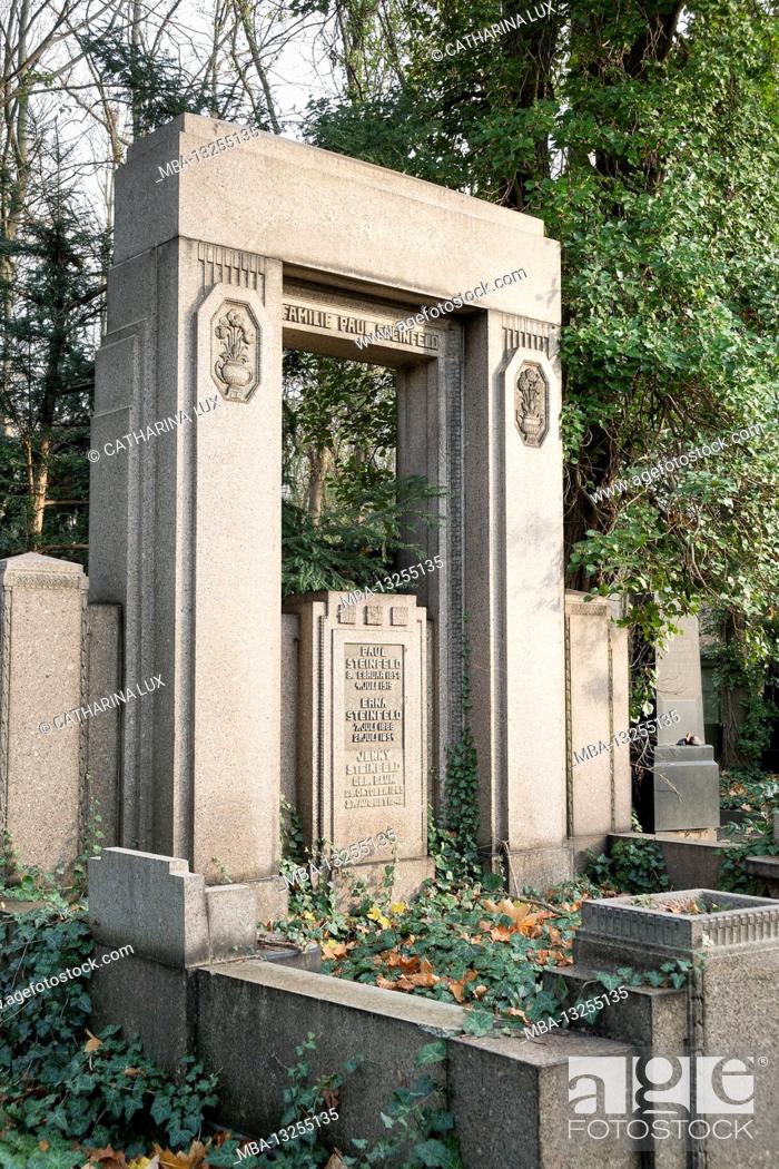 Stock Photo: Berlin, Jewish cemetery Berlin Weissensee, largest surviving Jewish cemetery in Europe, field J1, Art Nouveau grave complex, Paul Steinfeld's hereditary burial.