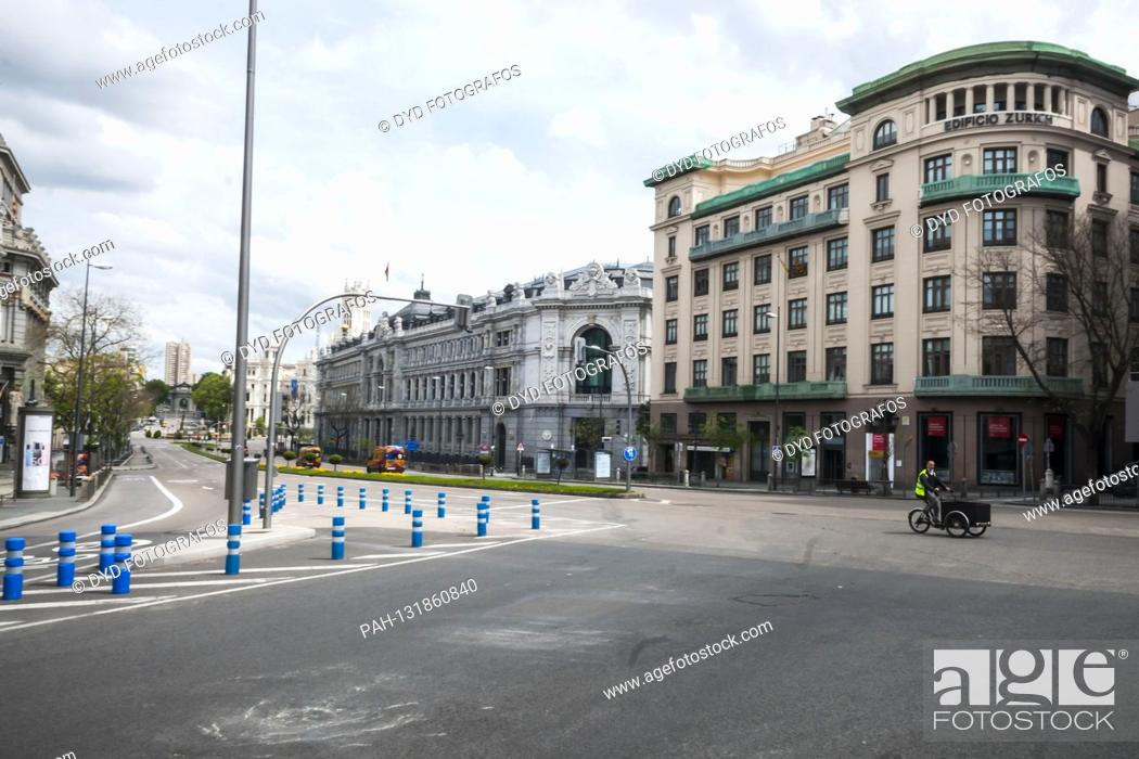 Stock Photo: Empty streets in the city center - Day 35 since the Spanish government imposed a state of emergency due to the corona crisis.