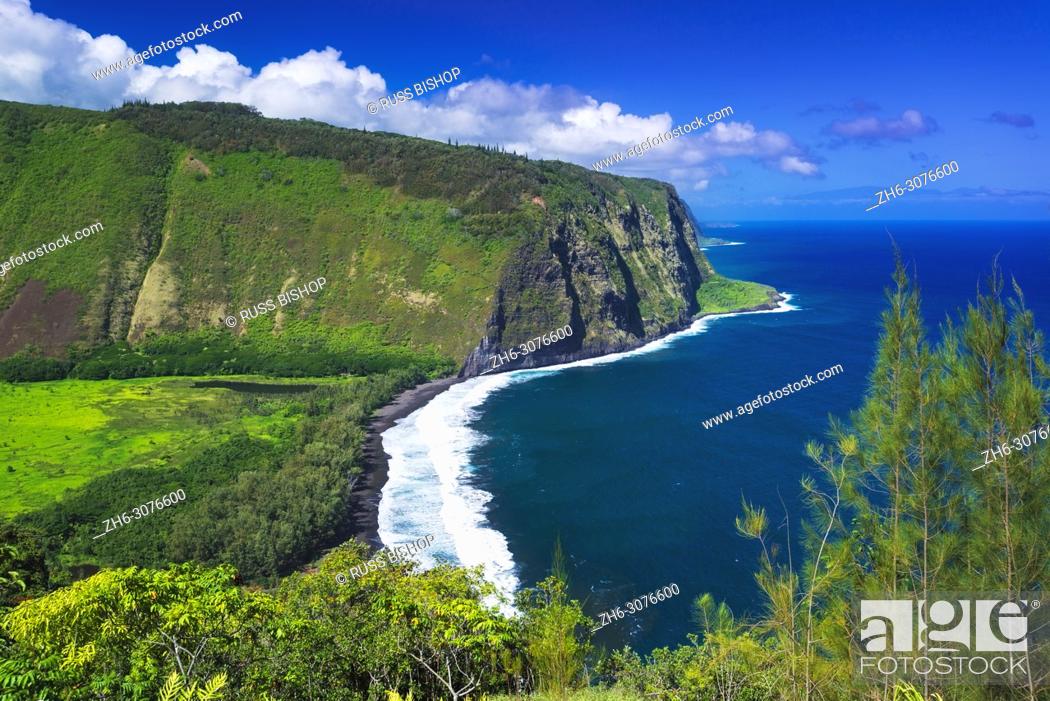 Stock Photo: Waipio Valley and beach, Hamakua Coast, The Big Island, Hawaii USA.