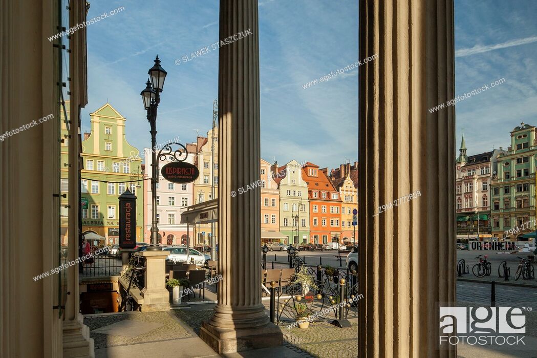 Stock Photo: Morning on Targ Solny (Salt Market) in Wroclaw old town, Poland.