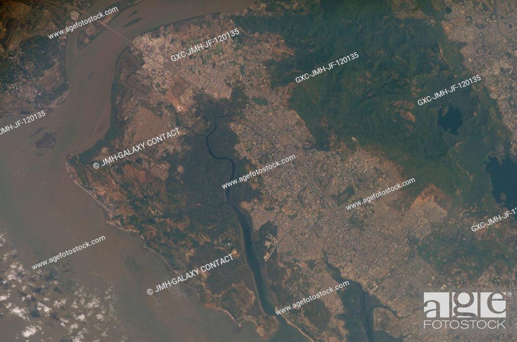 Stock Photo: Mumbai, India is featured in this image photographed by an Expedition 14 crewmember on the International Space Station. This view is one of three (frames 8741.