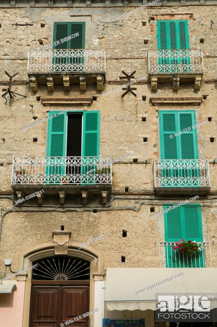 Stock Photo: Italy, Kalabrien, Tropea, residence, facade, detail, South-Italy, destination, city, architecture, style, regional-typically, facade, house, multilevel.